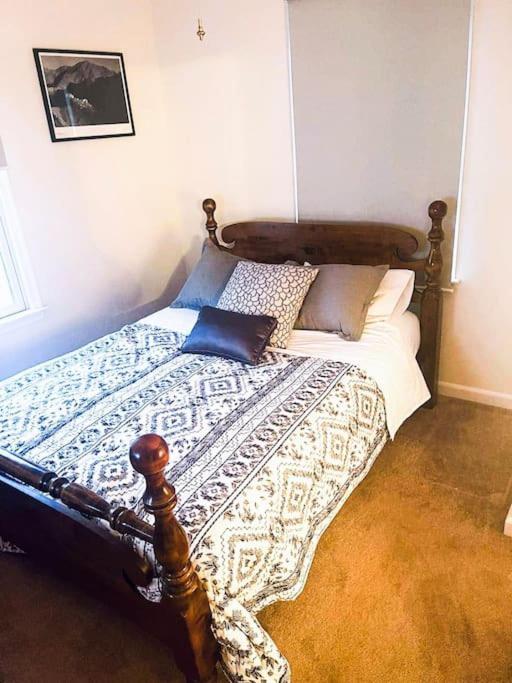 Entire Private 2 Bedrooms House, Nice Neighborhood Arnold Luaran gambar