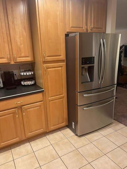 Entire Private 2 Bedrooms House, Nice Neighborhood Arnold Luaran gambar