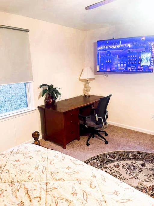 Entire Private 2 Bedrooms House, Nice Neighborhood Arnold Luaran gambar